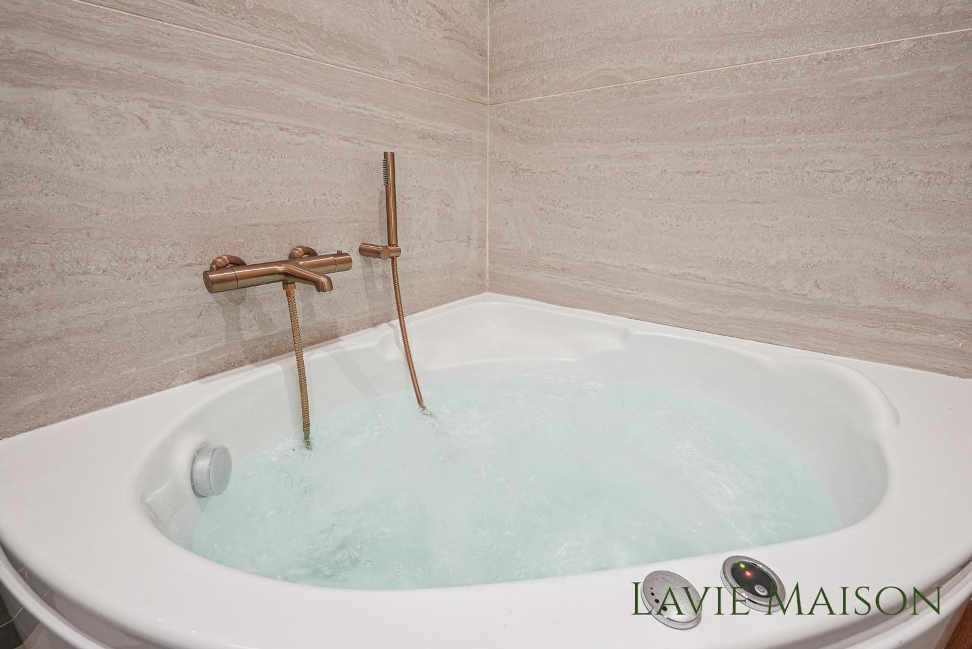 Lavie Maison Central & Hot Tub Bordeaux Eksteriør bilde